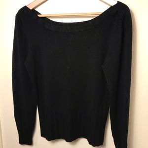 YUKA sweater